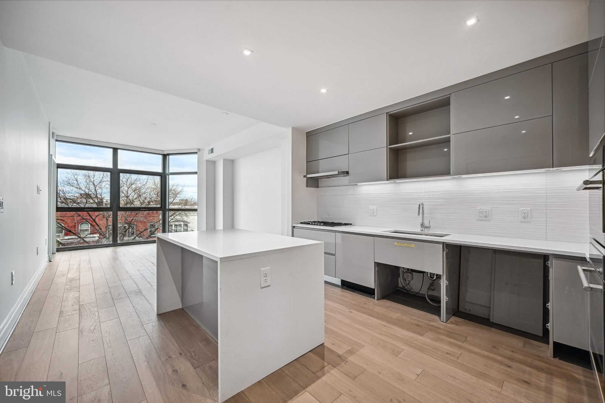 810 O St NW #404 - Washington DC