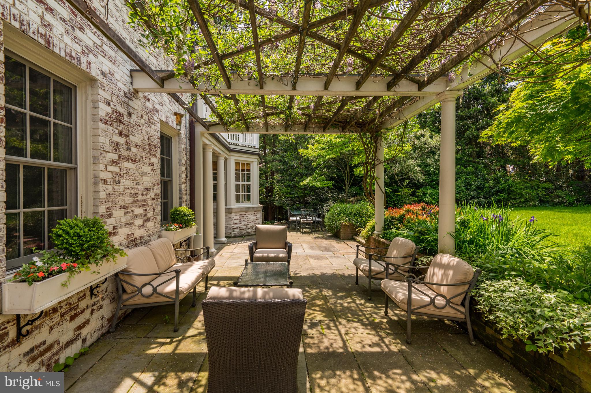 3024 44th St NW - Washington DC