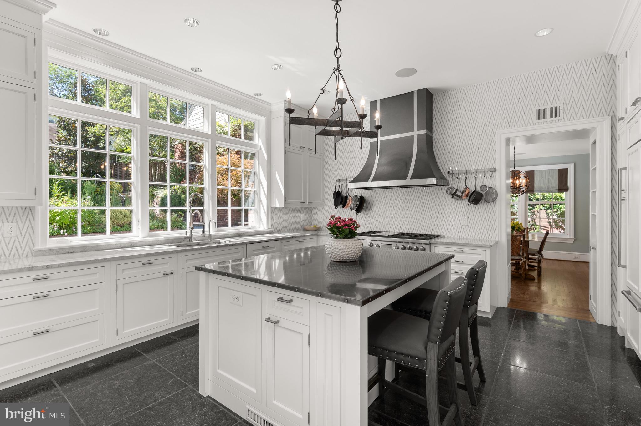 3024 44th St NW - Washington DC