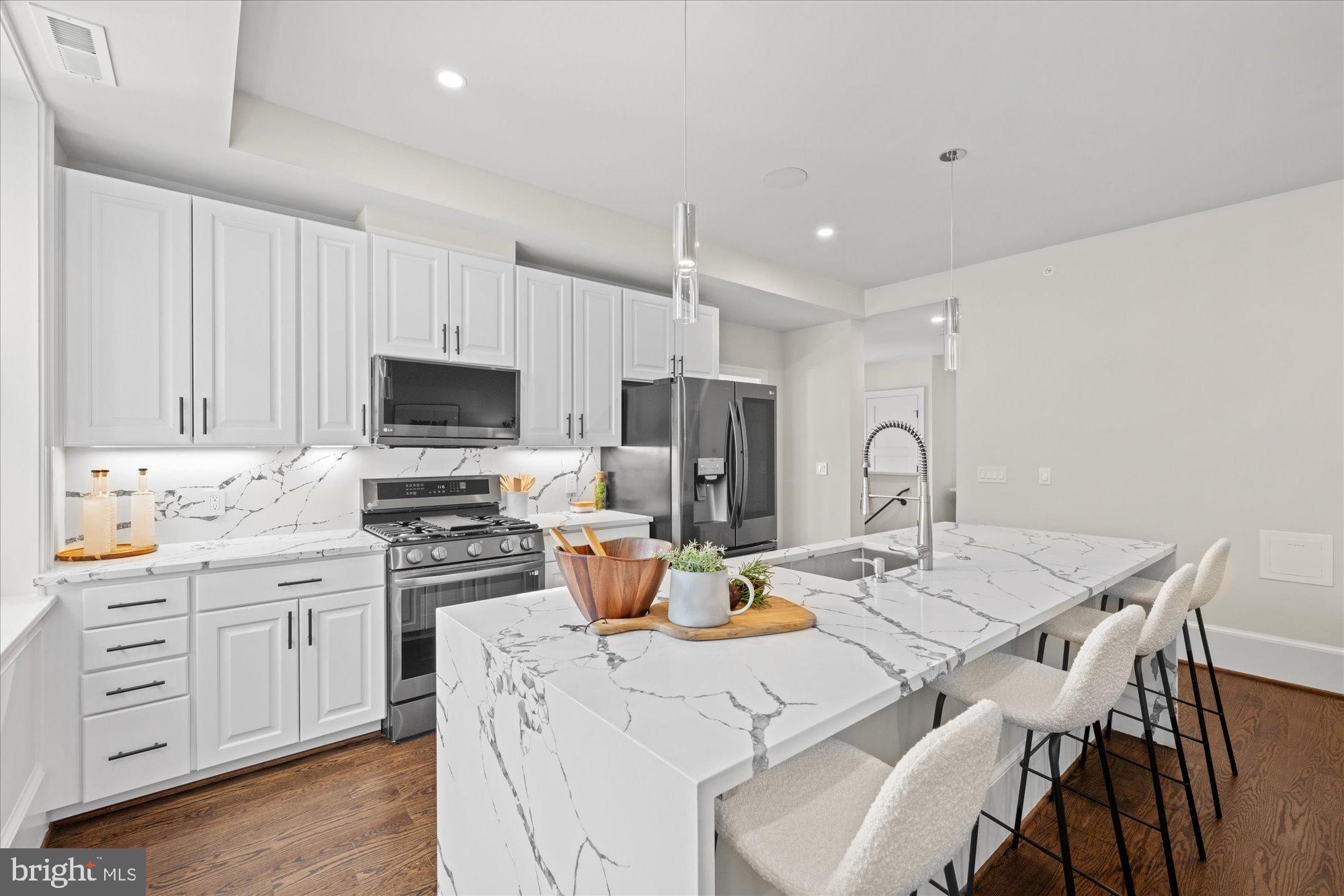 1305-1315 30th St NW #102 - Washington DC