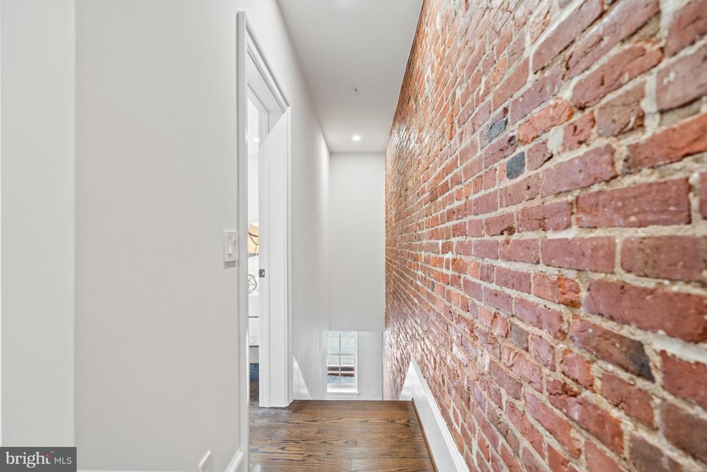 1305-1315 30th St NW #202 - Washington DC