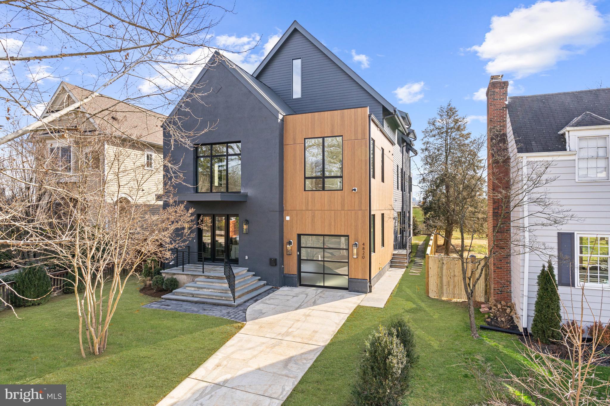 4820 Hutchins Pl NW - Washington DC