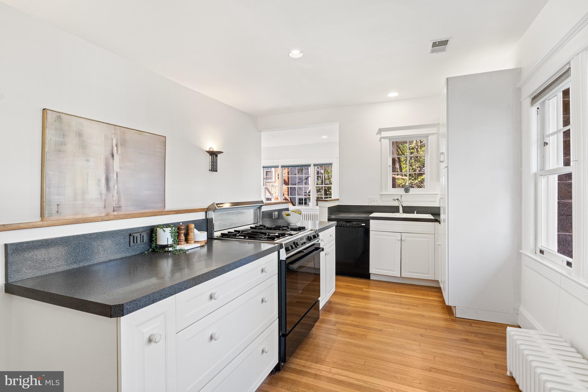 4100 Ingomar St NW - Washington DC