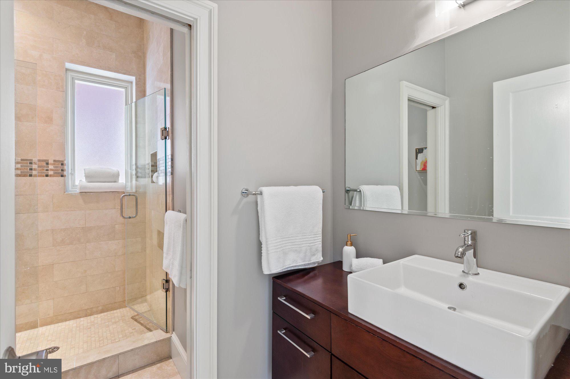 1402 Swann St NW #3 - Washington DC