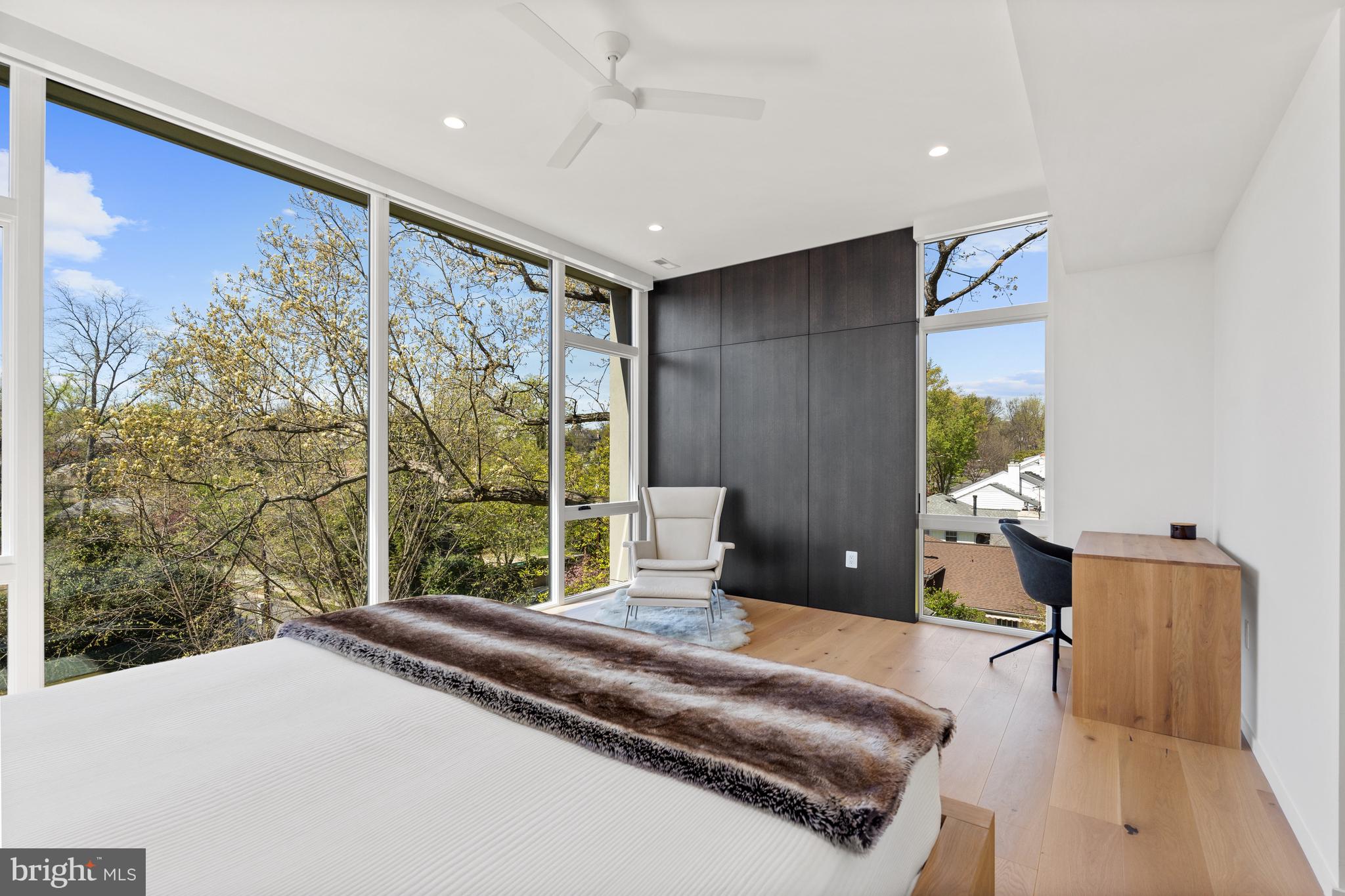 2812 29th Pl NW - Washington DC