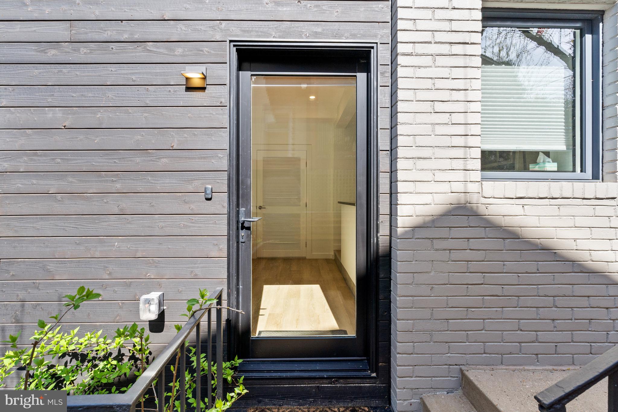 2812 29th Pl NW - Washington DC