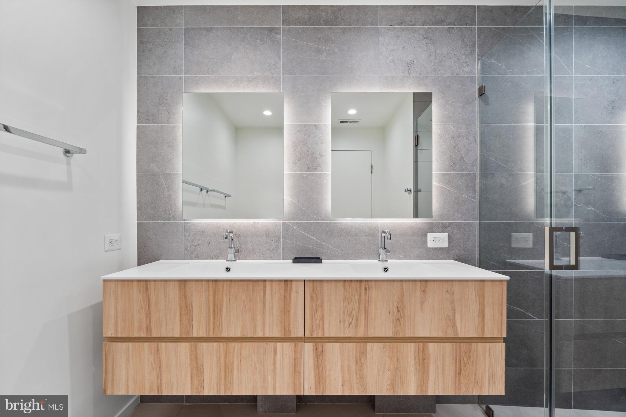 2812 29th Pl NW - Washington DC