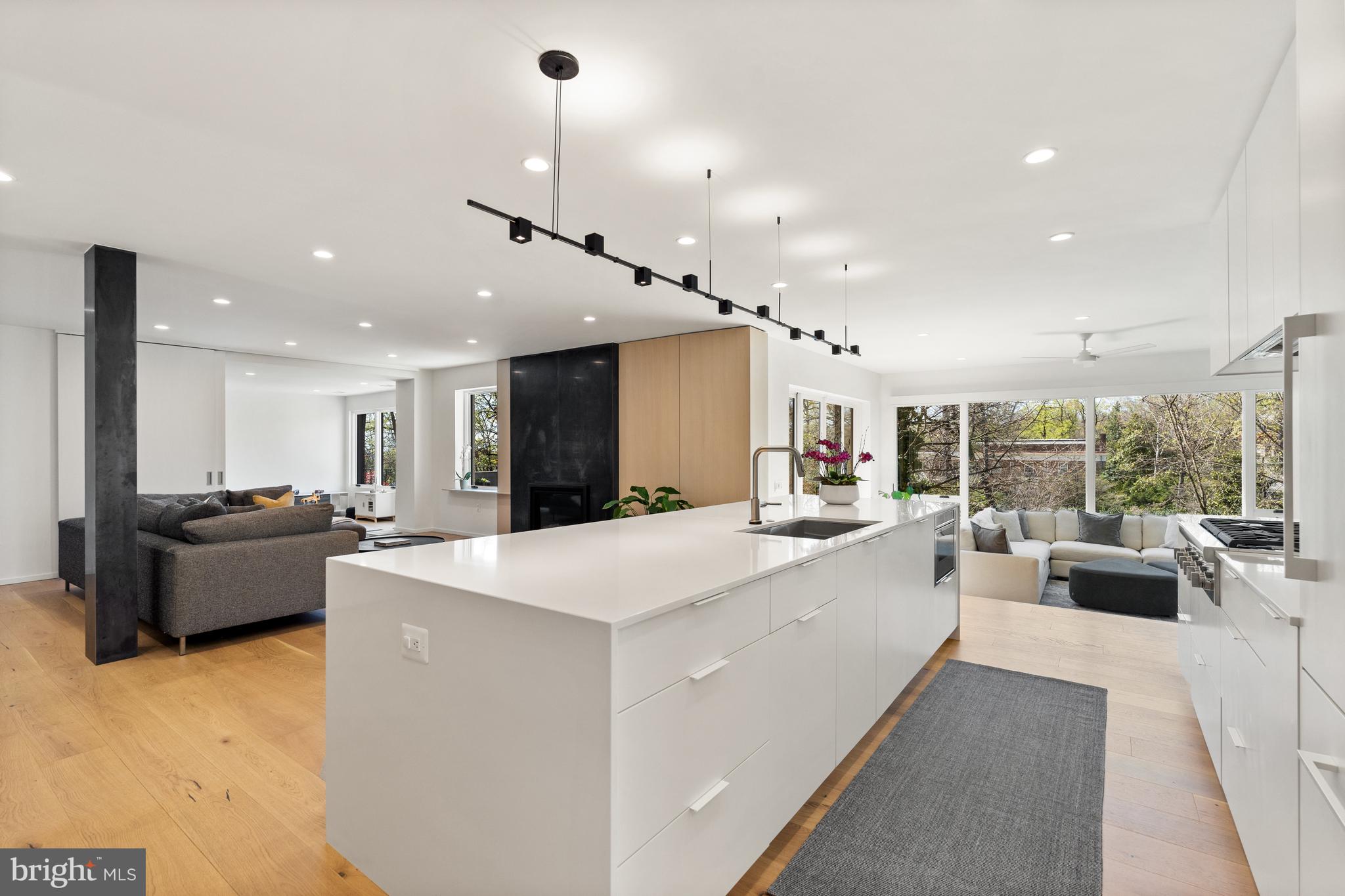 2812 29th Pl NW - Washington DC