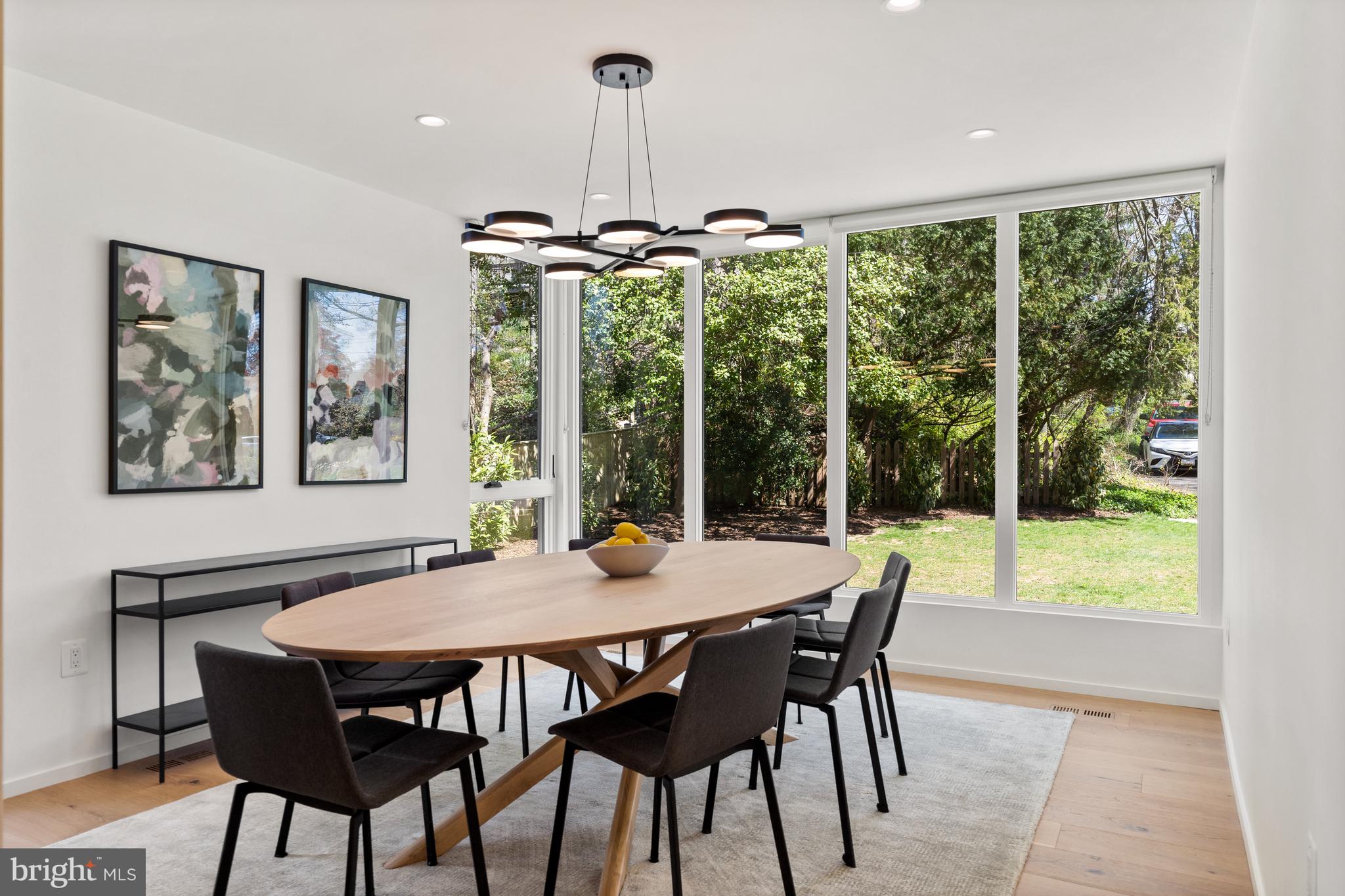 2812 29th Pl NW - Washington DC