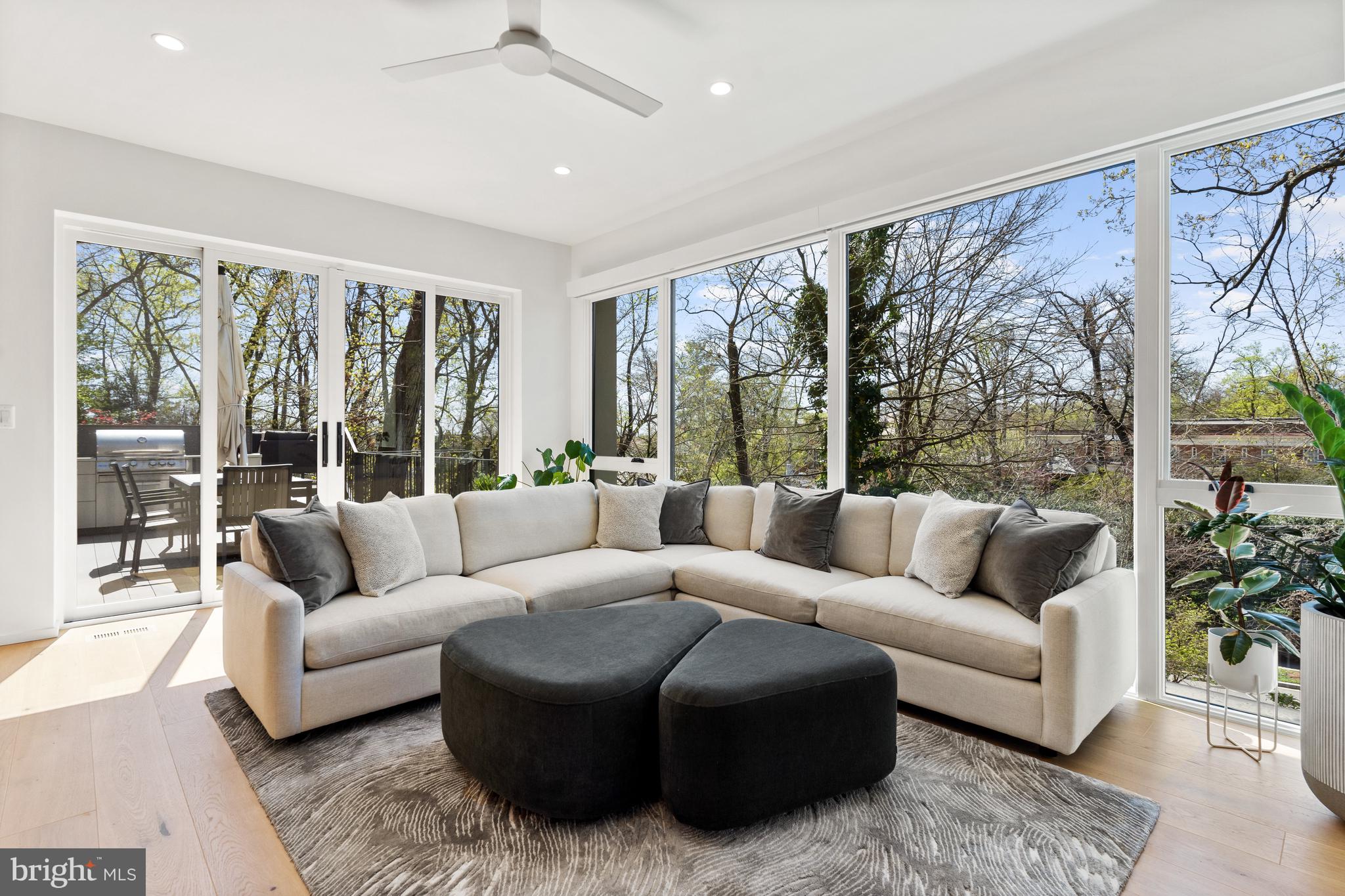 2812 29th Pl NW - Washington DC