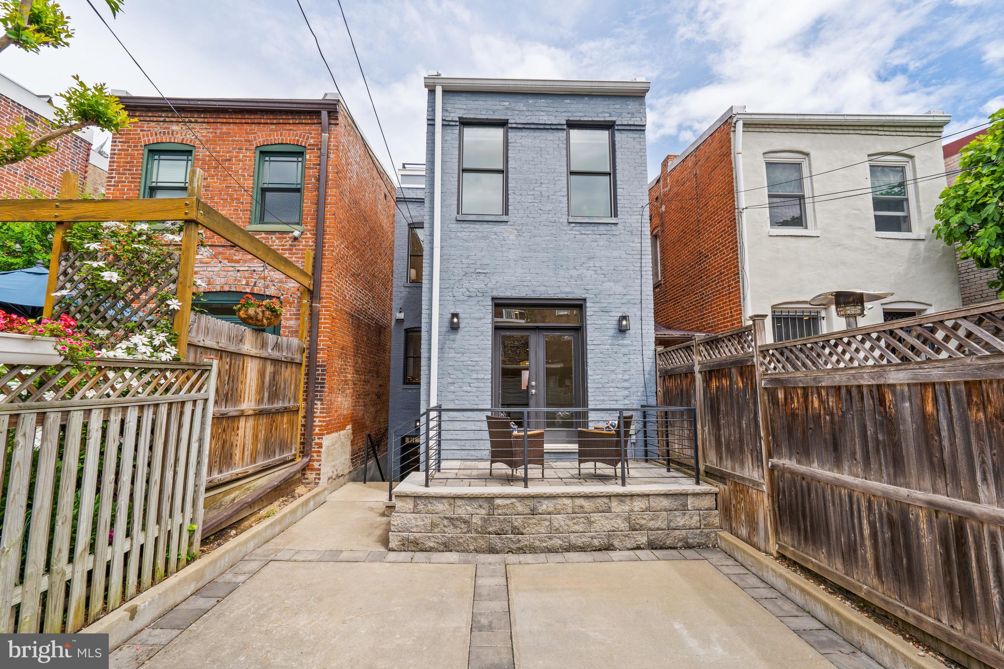 1334 Wallach Pl NW - Washington DC