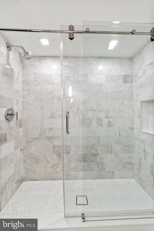 1725 Riggs Pl NW - Washington DC