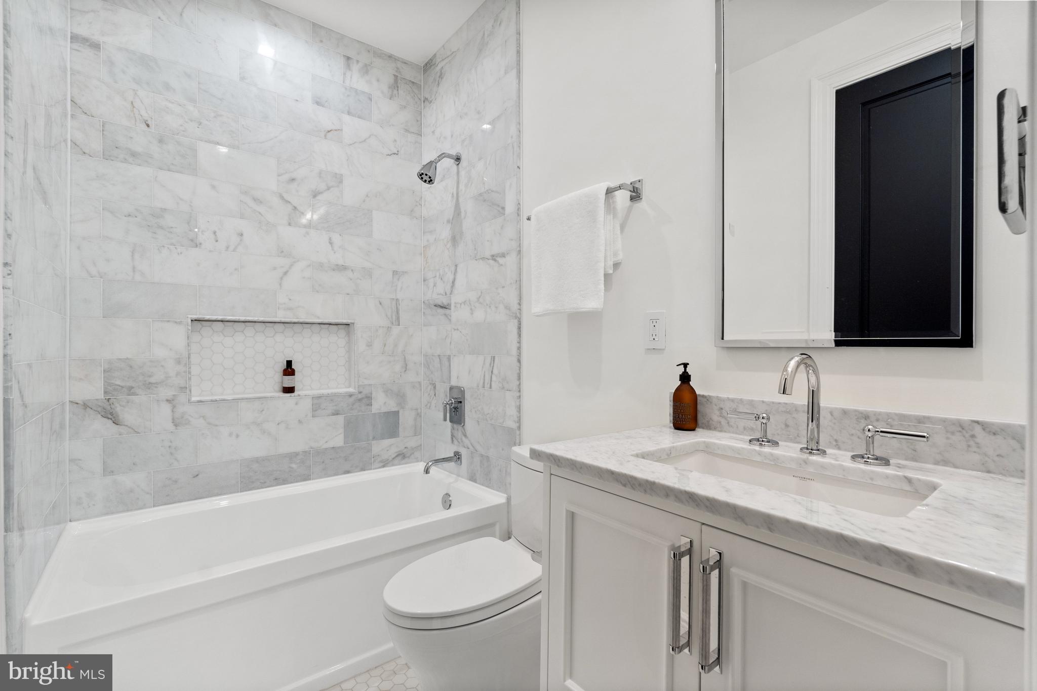 1725 Riggs Pl NW - Washington DC