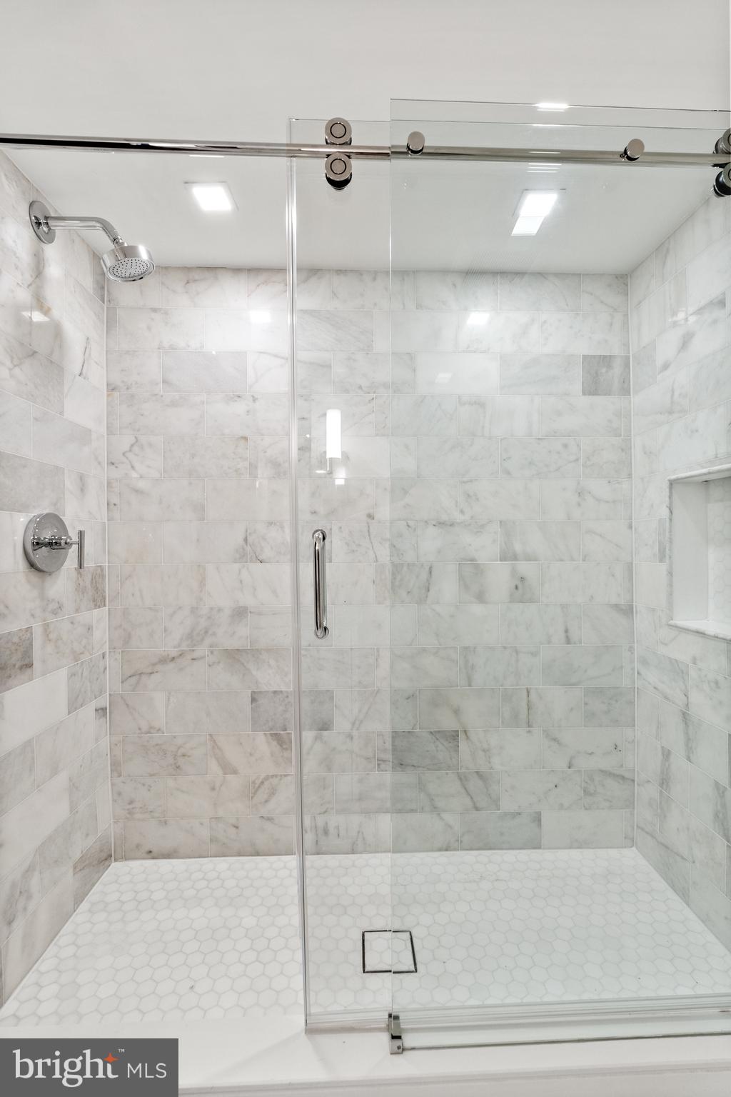 1725 Riggs Pl NW - Washington DC