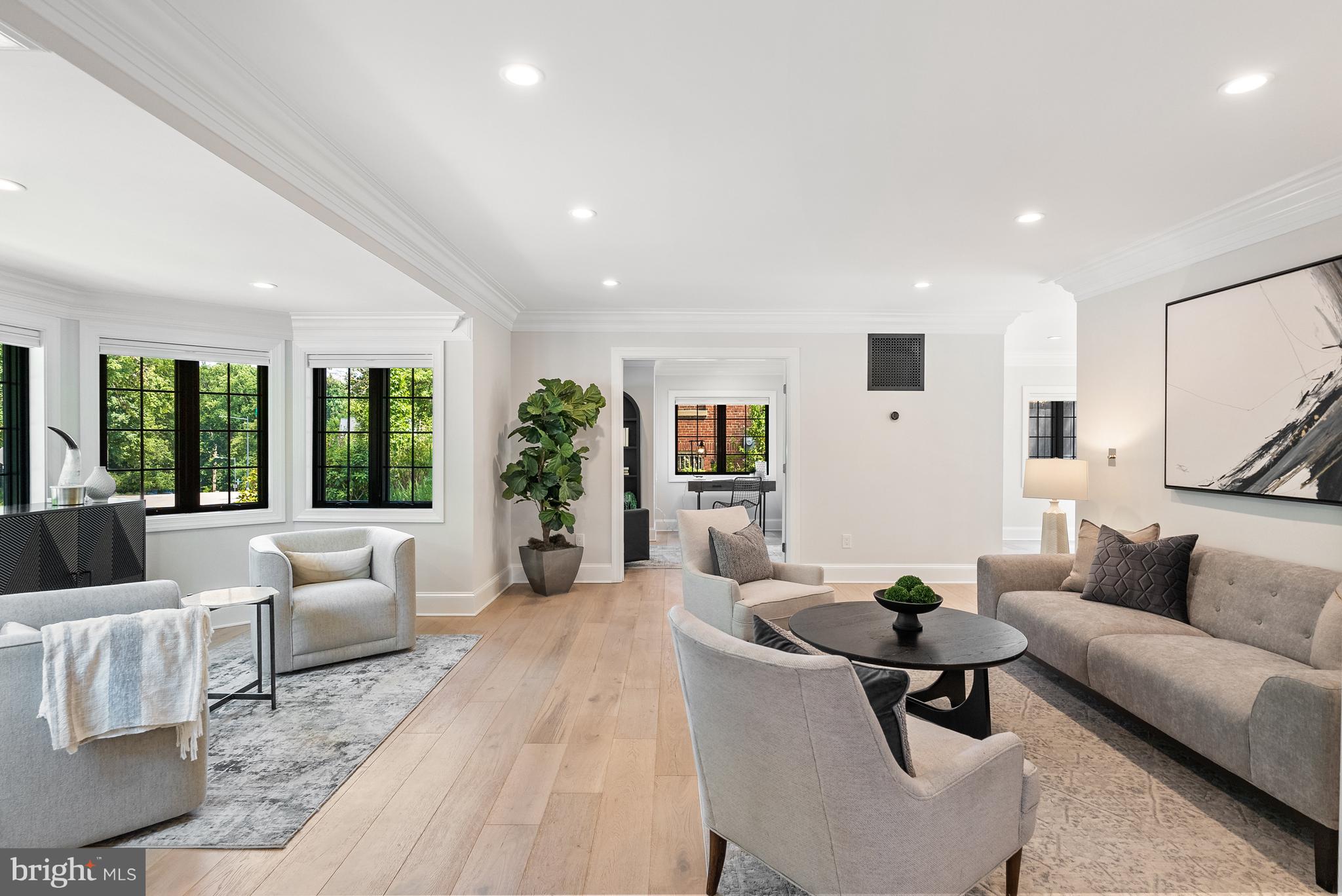 3126 Woodley Rd NW - Washington DC