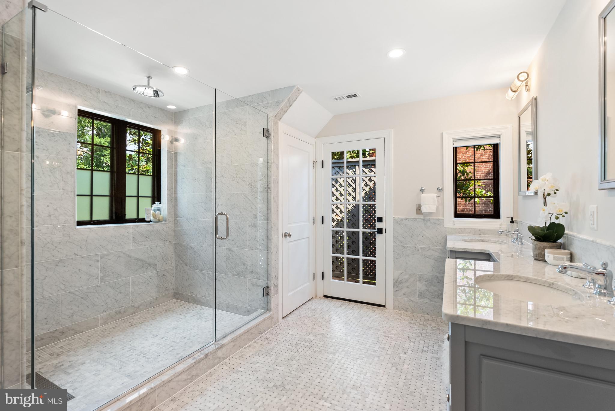 3126 Woodley Rd NW - Washington DC