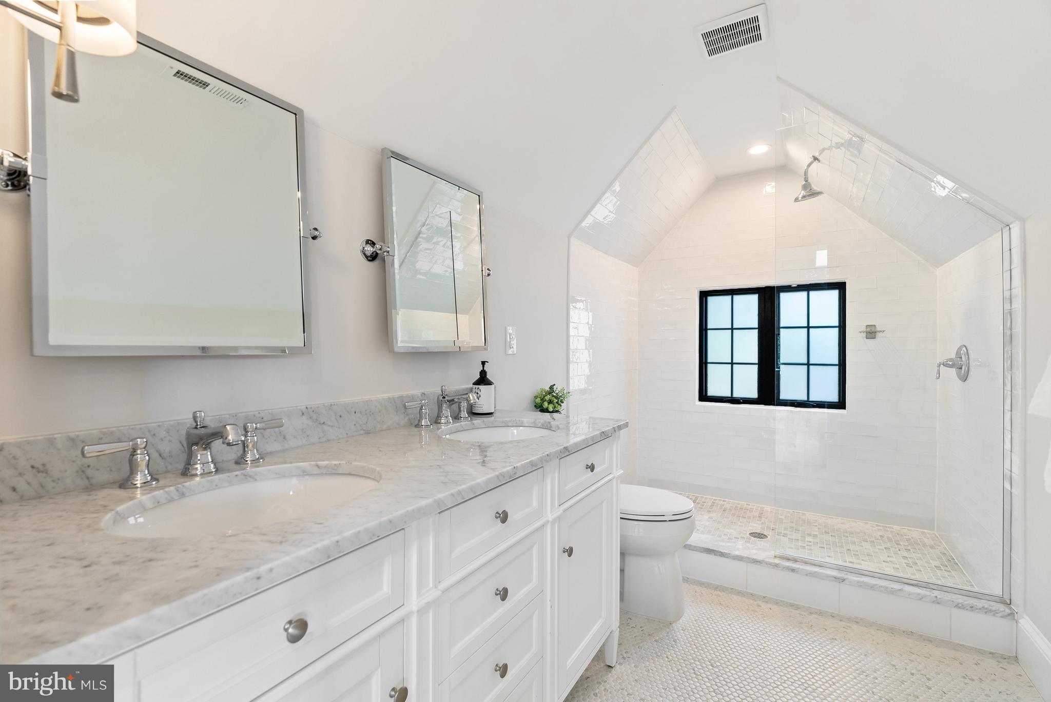 3126 Woodley Rd NW - Washington DC