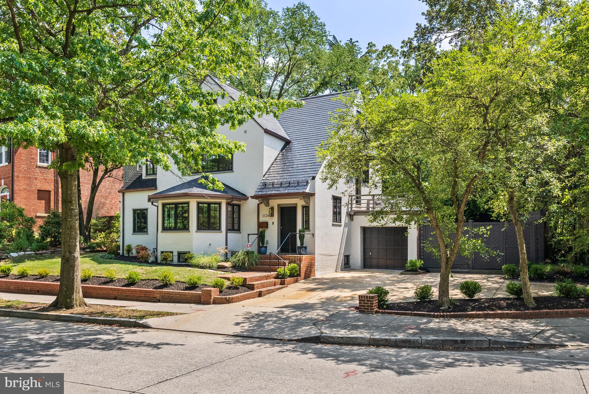 3126 Woodley Rd NW - Washington DC