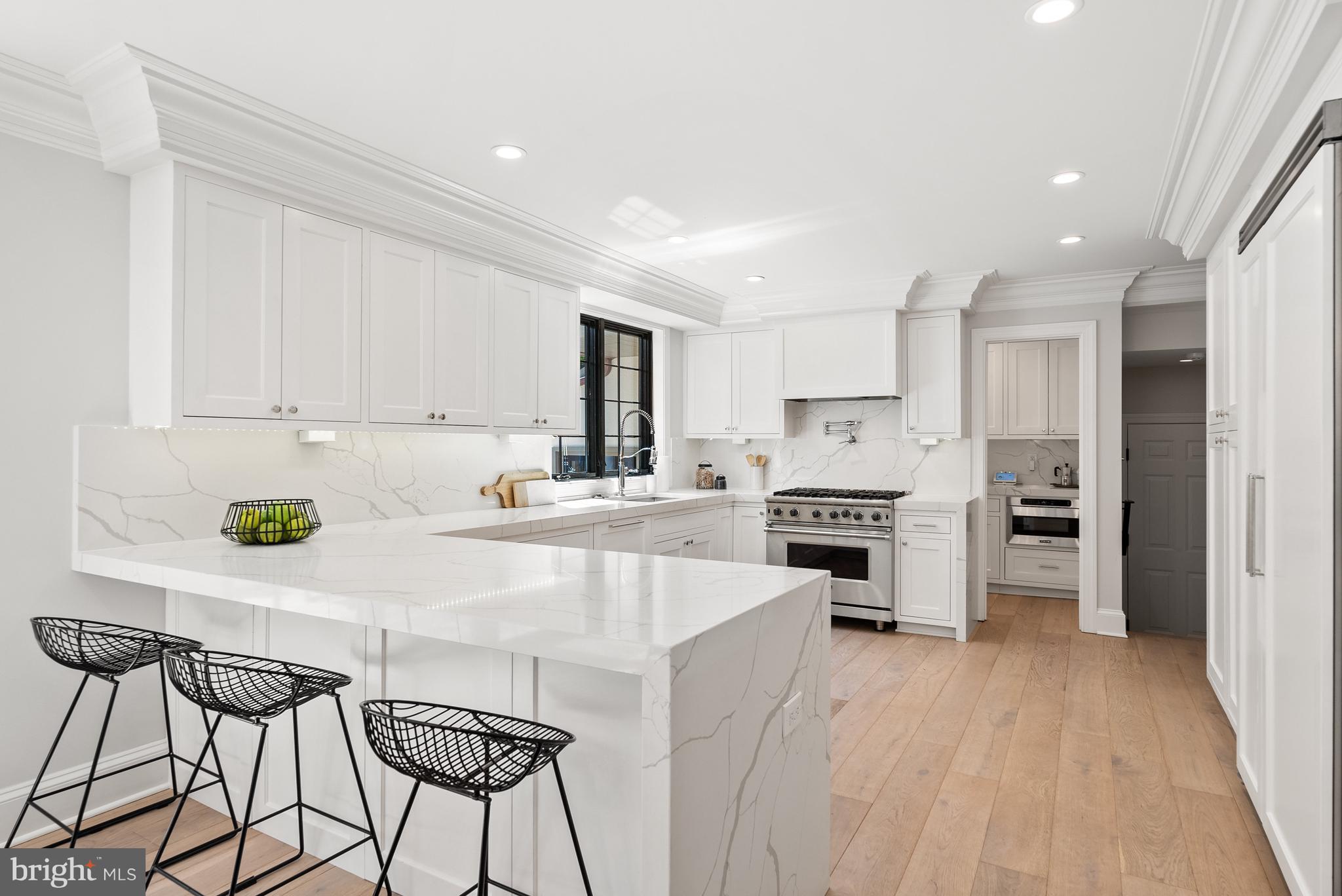 3126 Woodley Rd NW - Washington DC