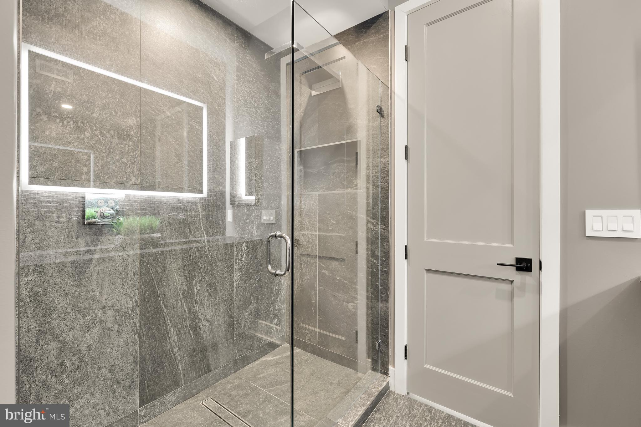 1519 Swann St NW - Washington DC