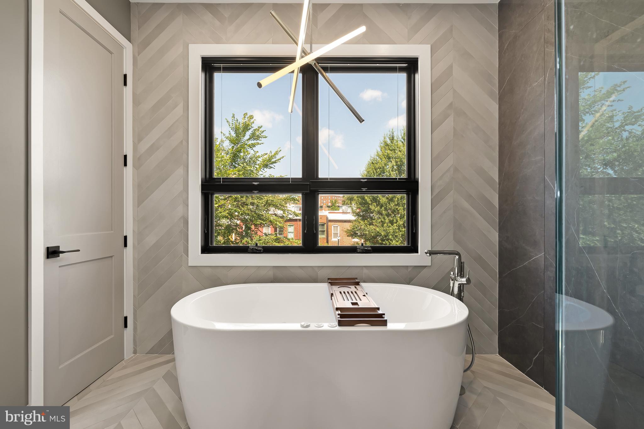 1519 Swann St NW - Washington DC