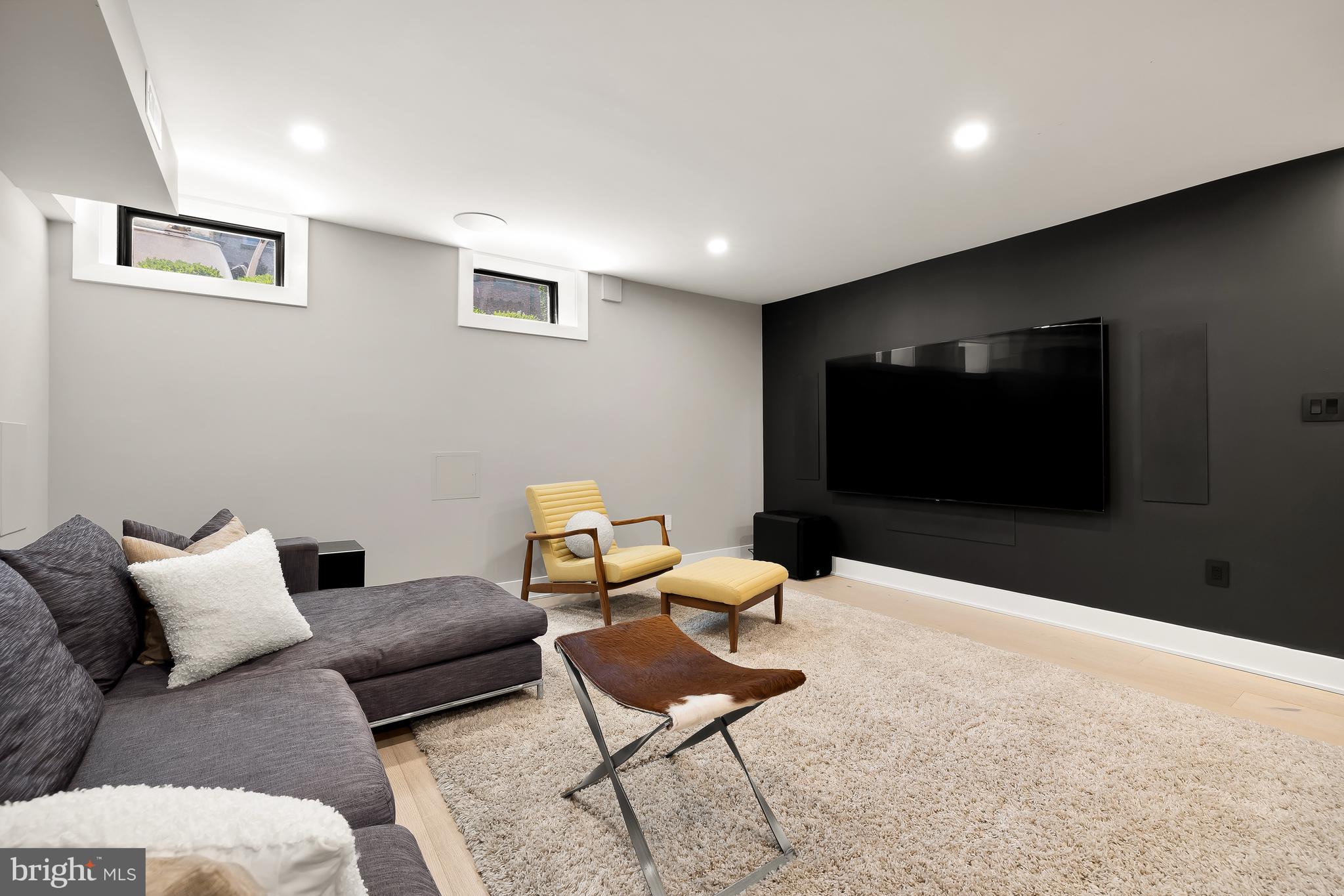 1519 Swann St NW - Washington DC