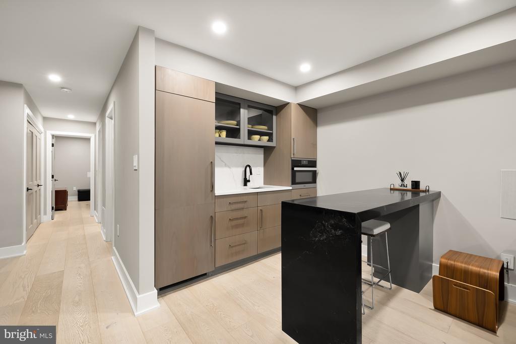1519 Swann St NW - Washington DC