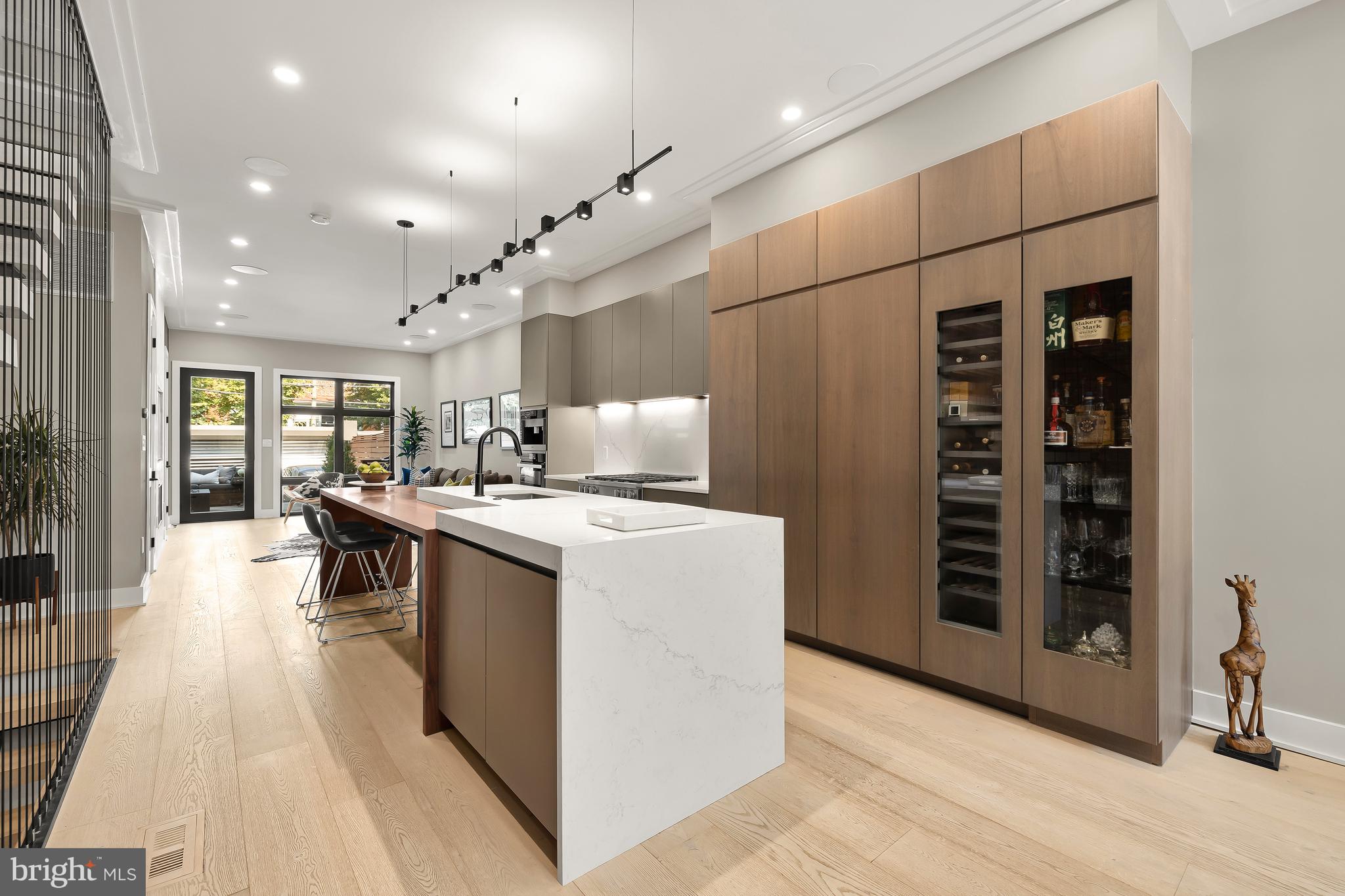 1519 Swann St NW - Washington DC