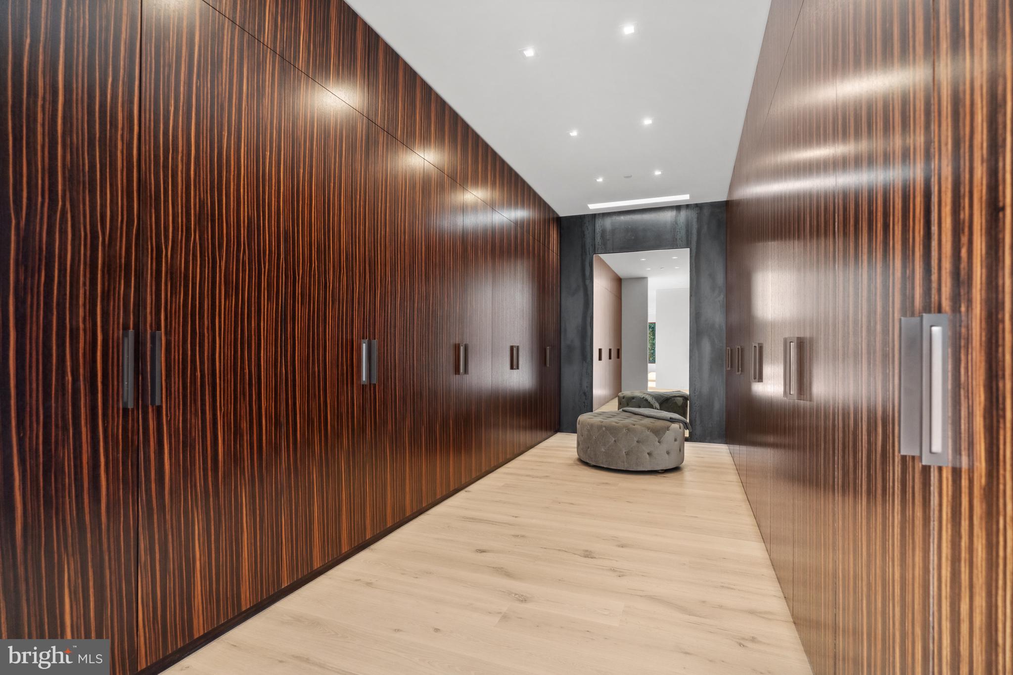 3131 Chain Bridge Rd NW - Washington DC