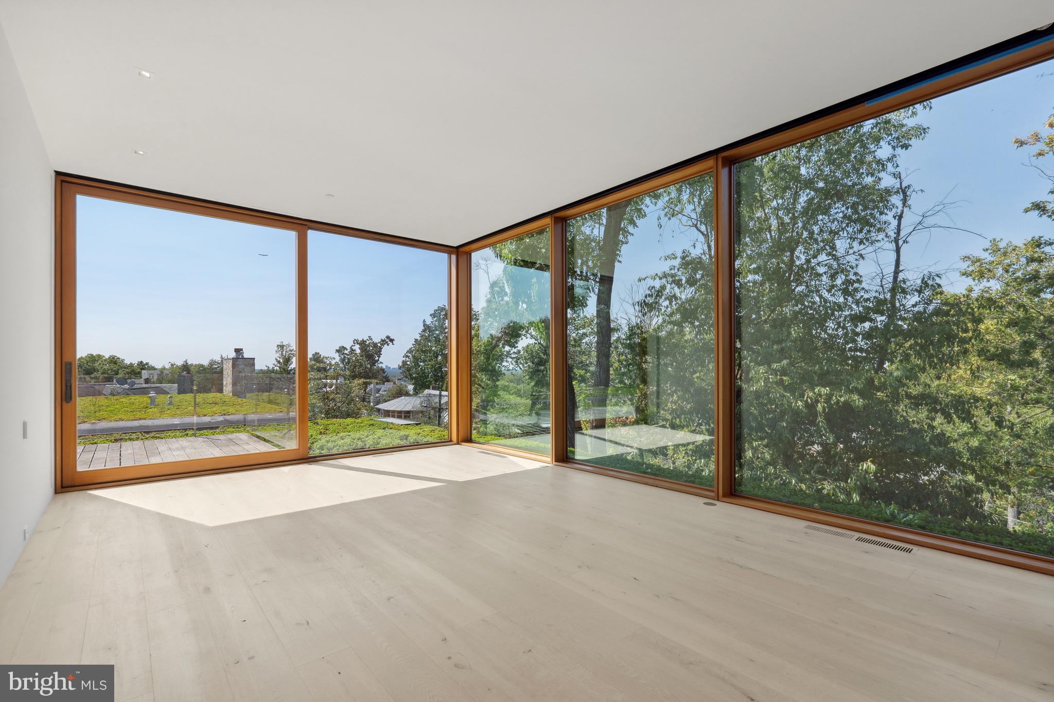 3131 Chain Bridge Rd NW - Washington DC