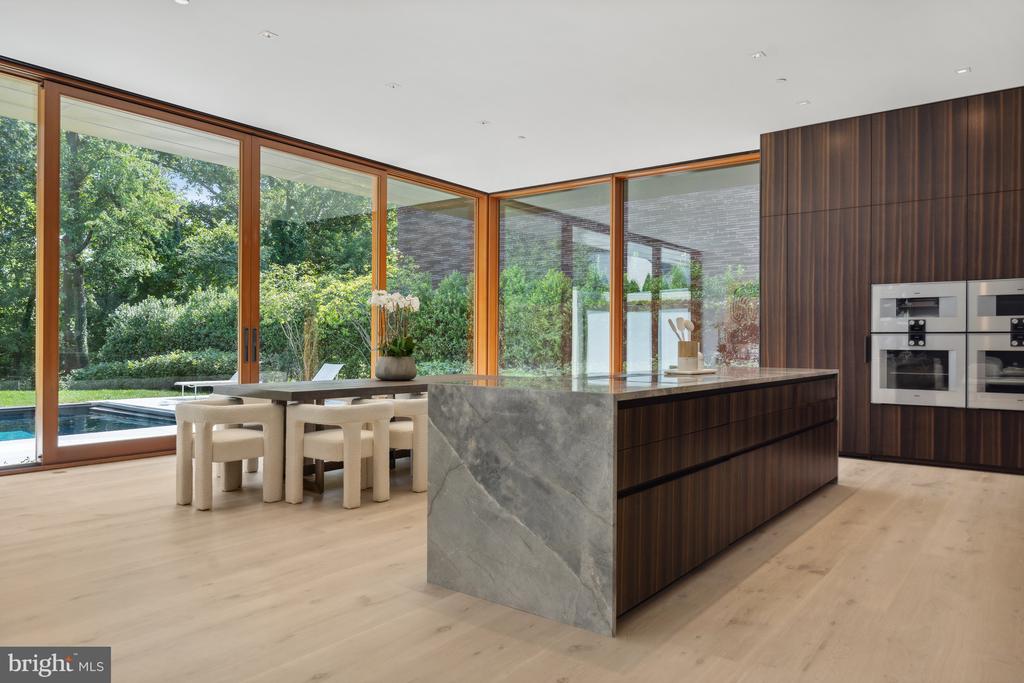 3131 Chain Bridge Rd NW - Washington DC