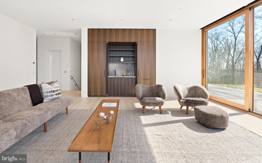3131 Chain Bridge Rd NW - Washington DC
