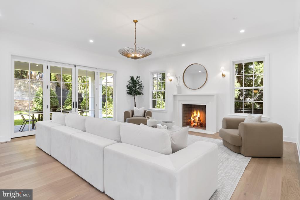 3901 52nd St NW - Washington DC