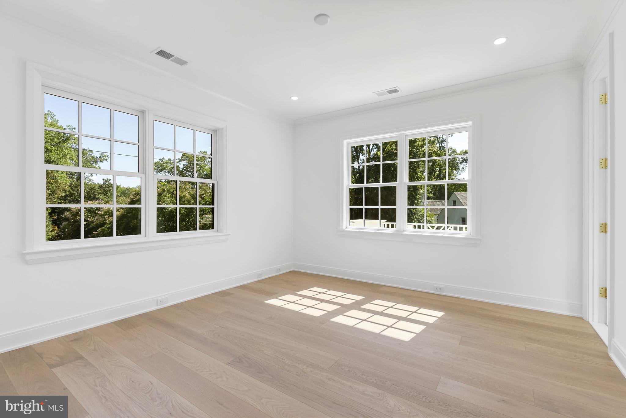 3901 52nd St NW - Washington DC