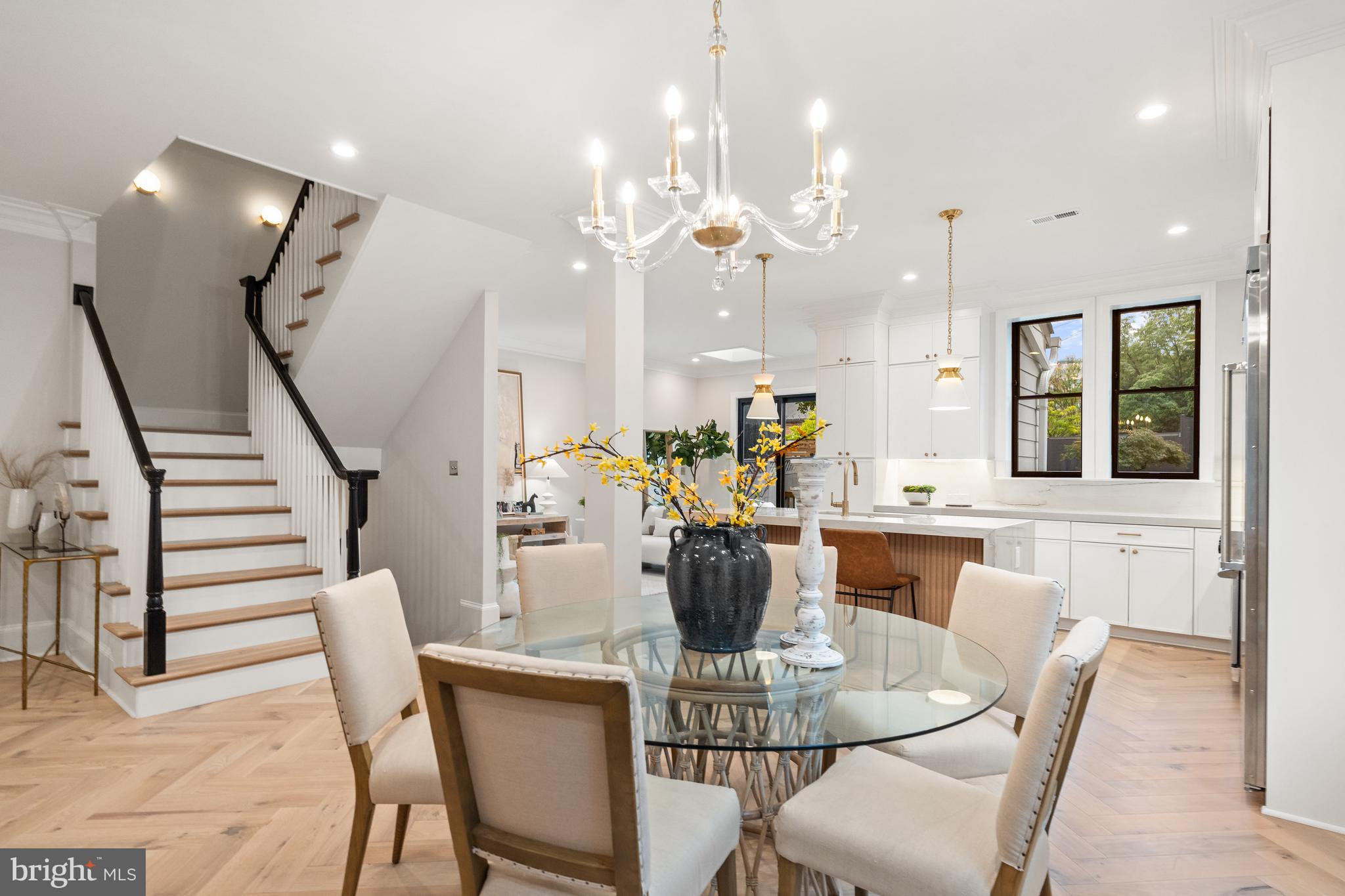 2558 36th St NW - Washington DC