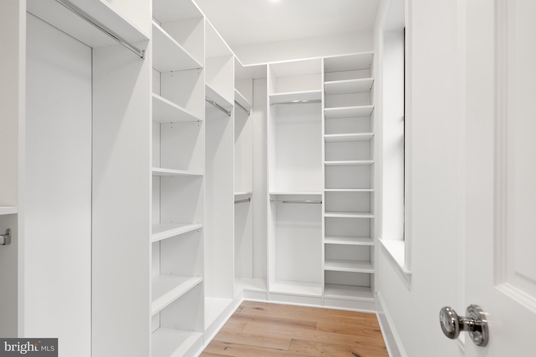 2558 36th St NW - Washington DC