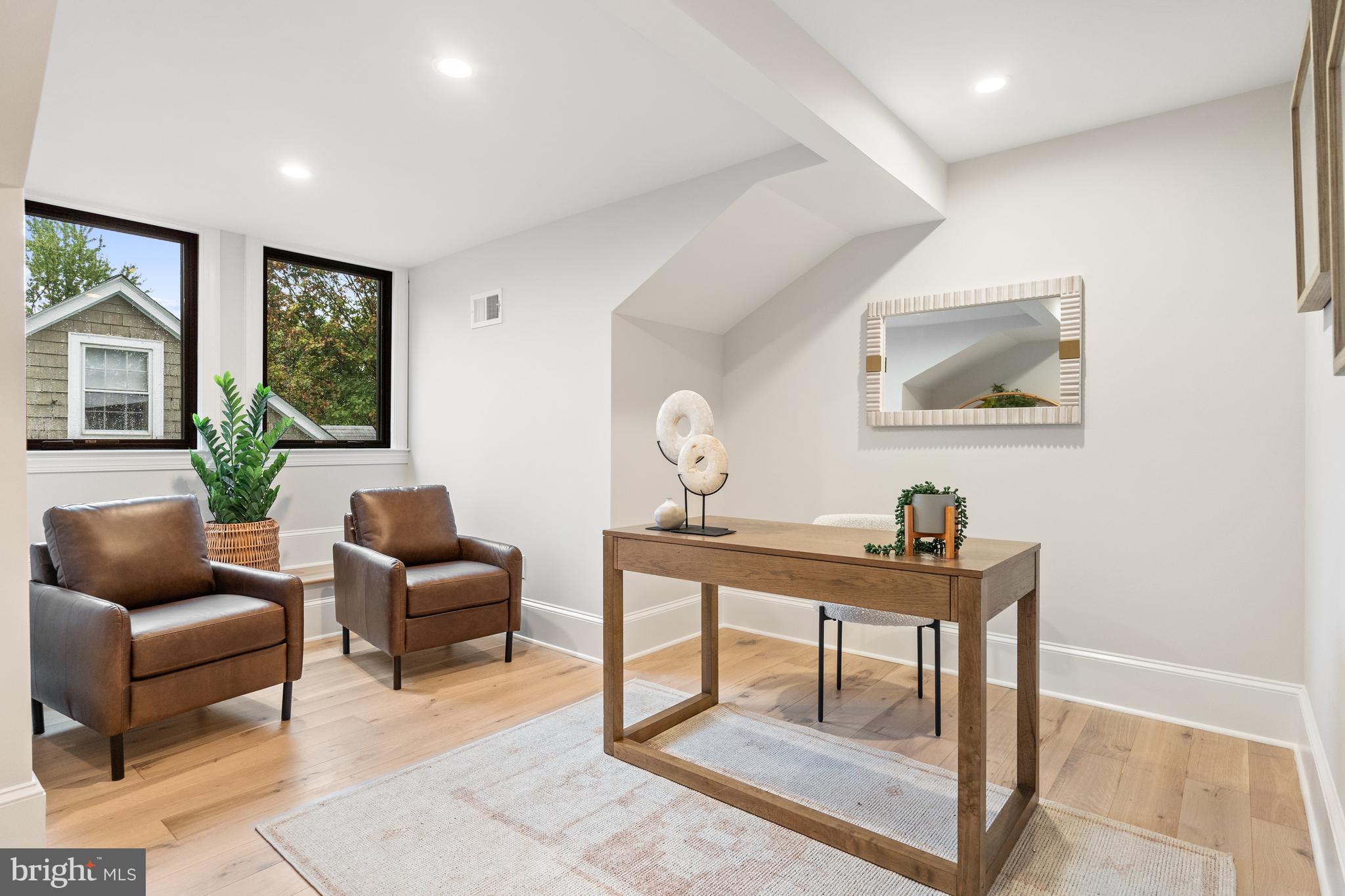 2558 36th St NW - Washington DC