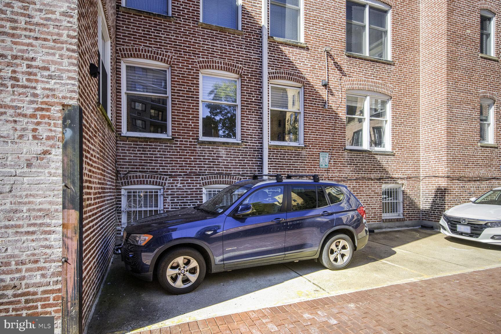 1715 Swann St NW #5 - Washington DC