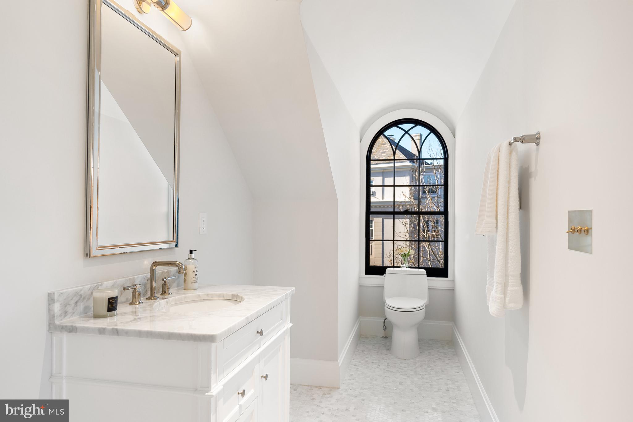 2003 23rd St NW - Washington DC