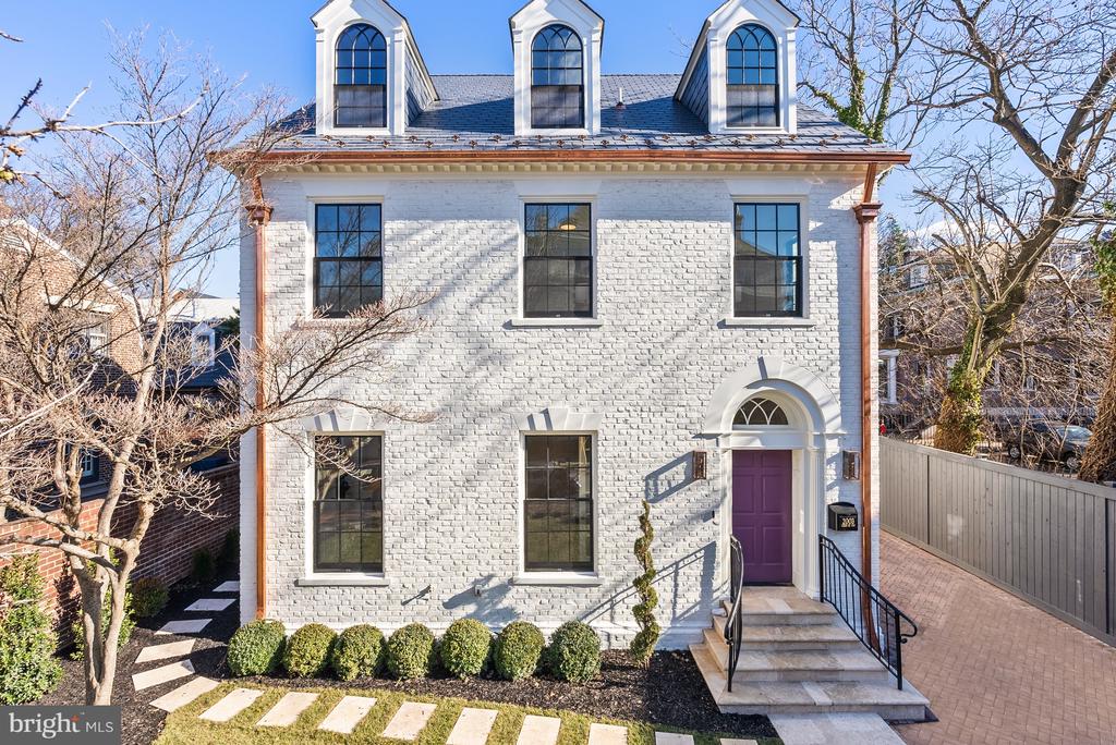 2003 23rd St NW - Washington DC