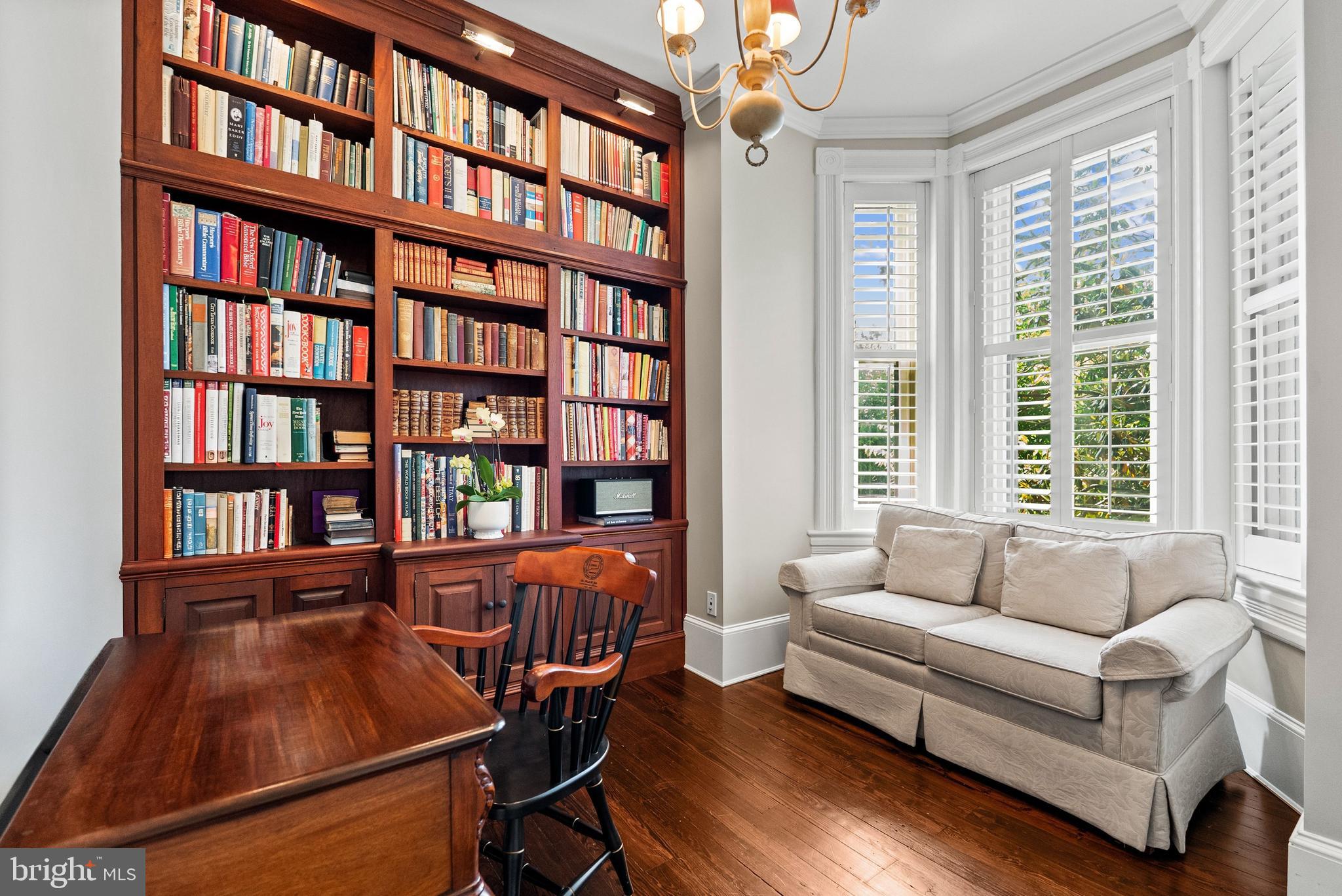 1601 28th St NW