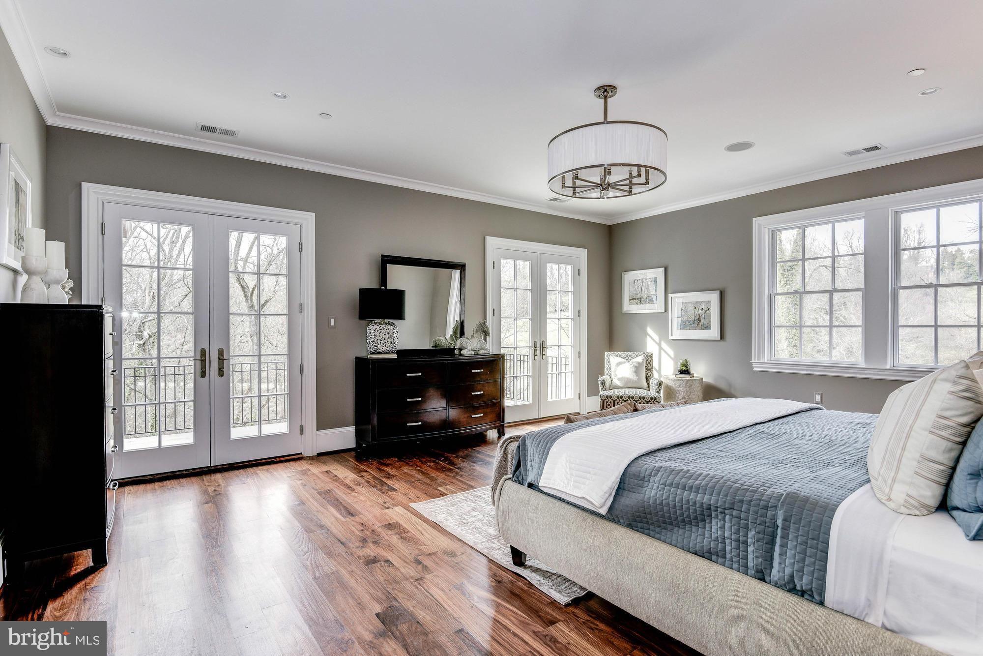 2935 49th St NW - Washington DC