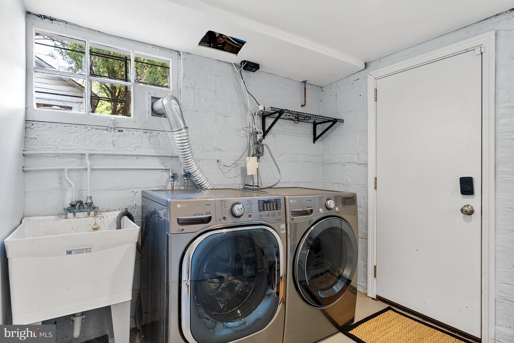 6621 7th Pl NW - Washington DC