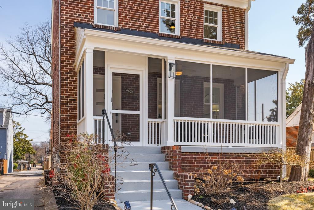 6621 7th Pl NW - Washington DC