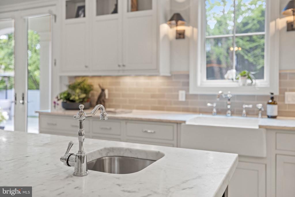 4410 Meadow Rd NW - Washington DC