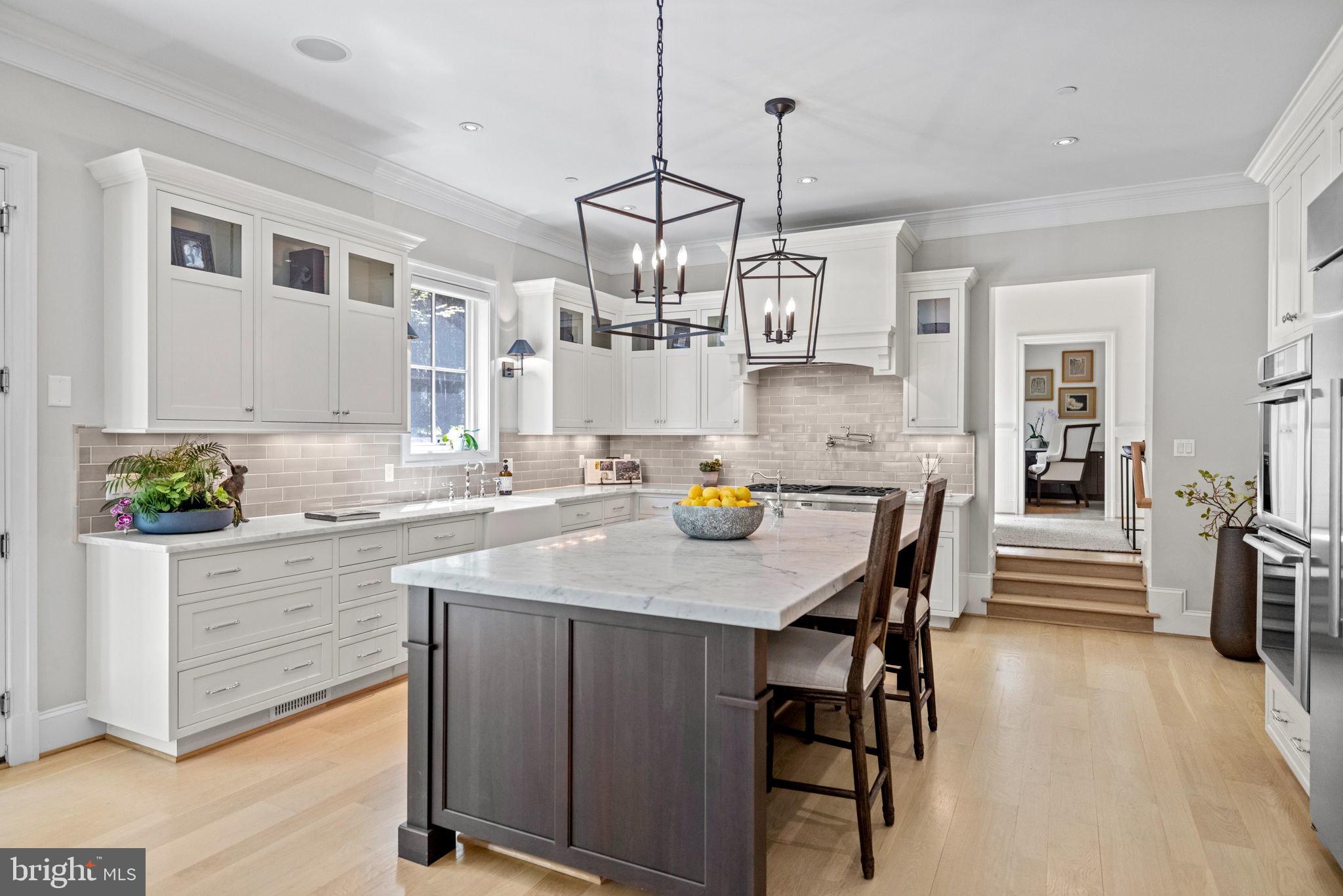 4410 Meadow Rd NW - Washington DC