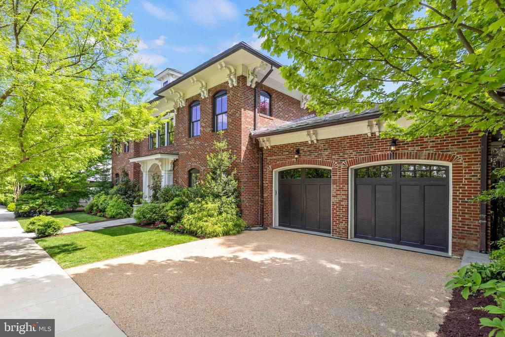 4410 Meadow Rd NW - Washington DC