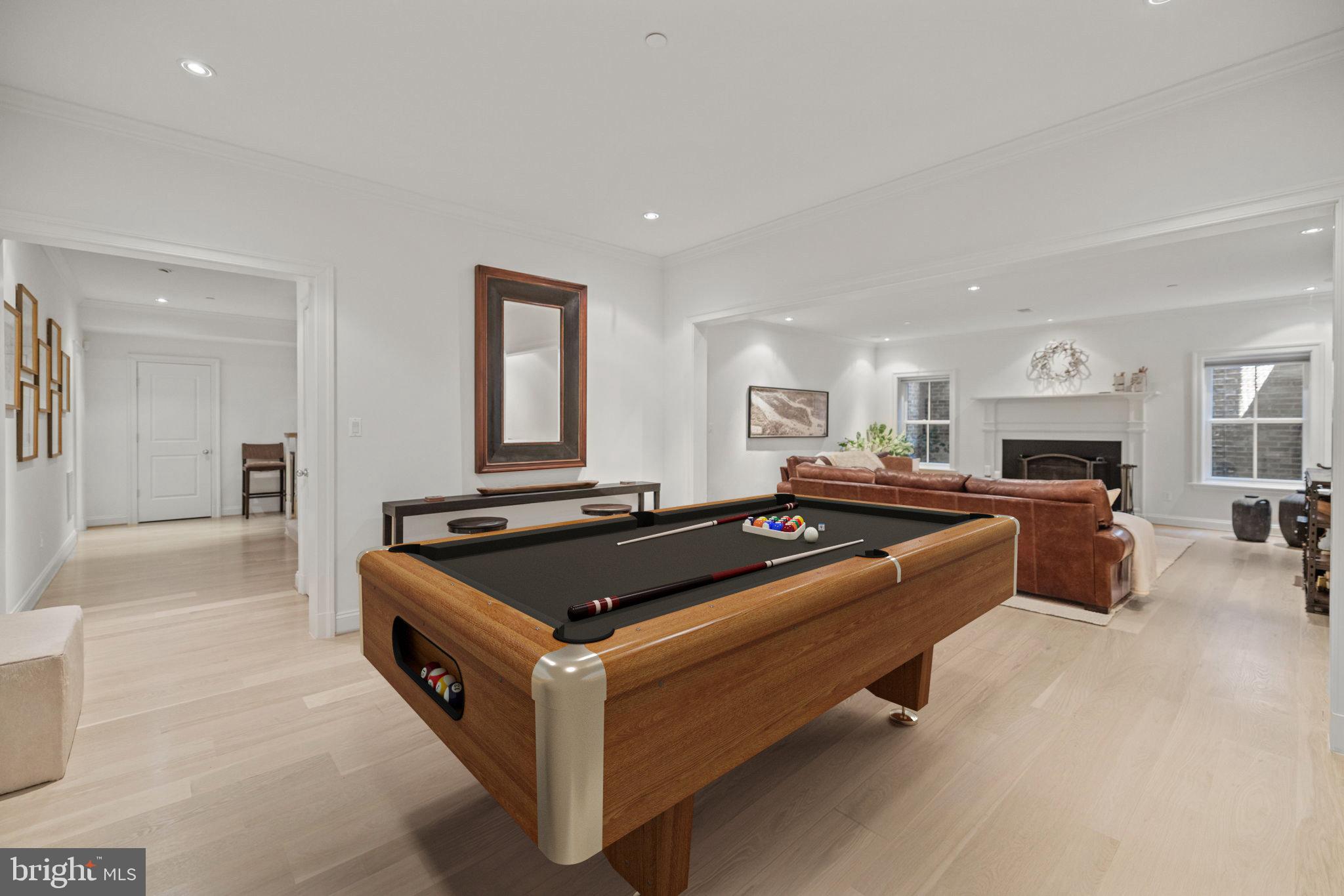 4410 Meadow Rd NW - Washington DC