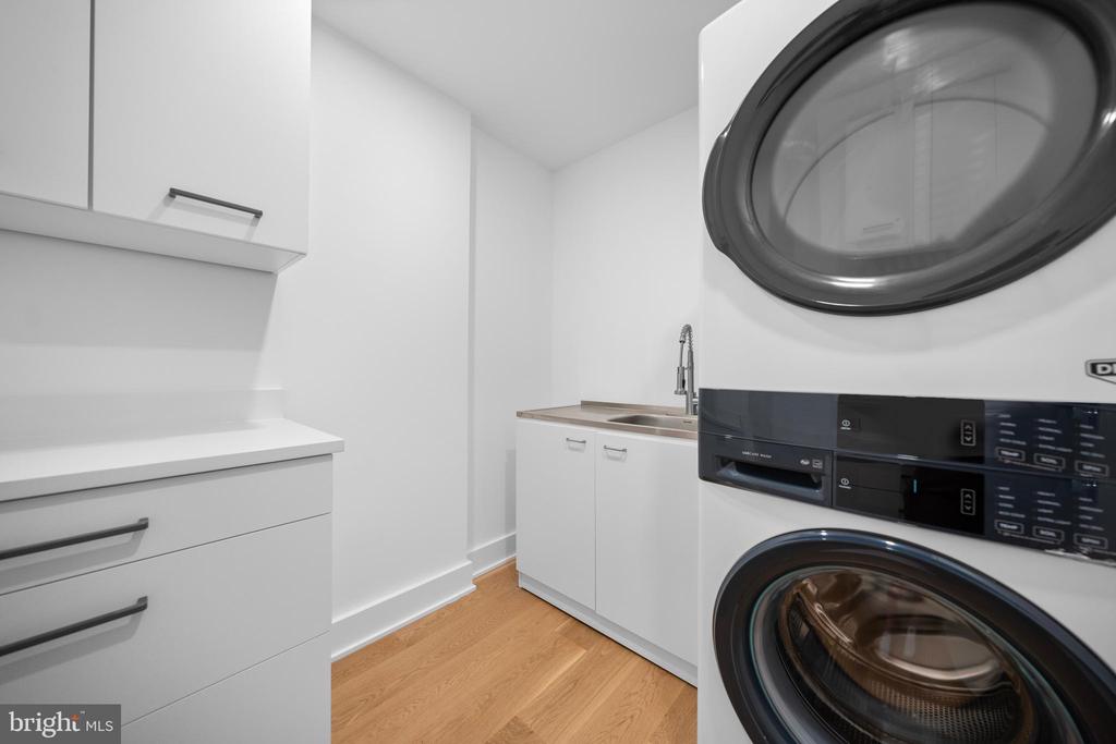 700 New Hampshire Ave NW #1502/3 - Washington DC