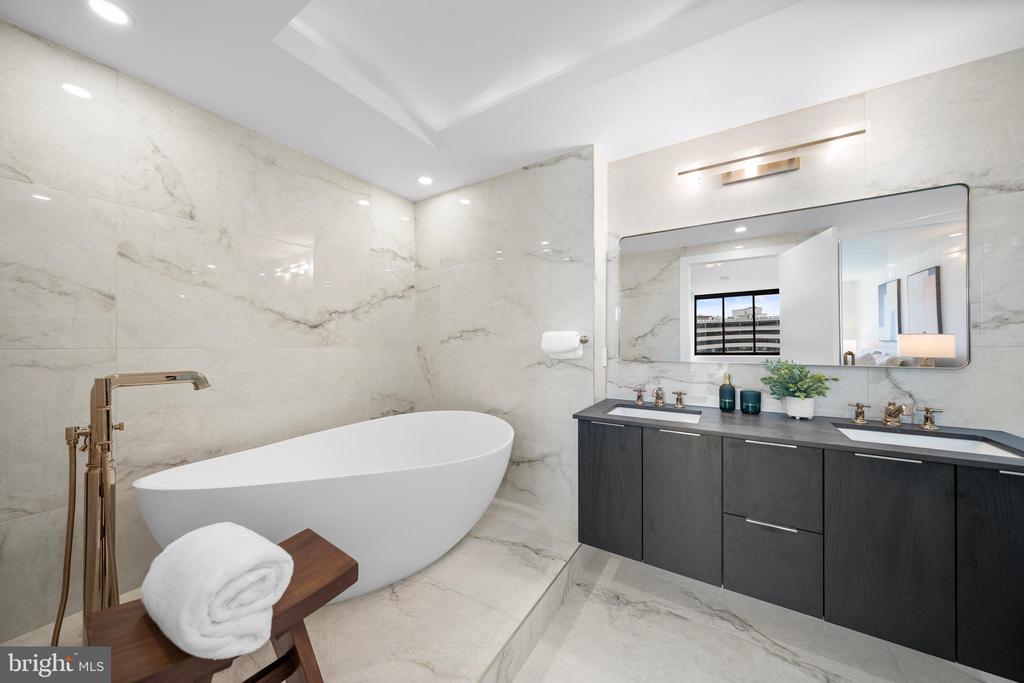 700 New Hampshire Ave NW #1502/3 - Washington DC